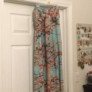 Jessica Simpson maxi dress